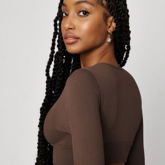 Chocolate Brown Garage Scarlett Seamless Deep Plunge Long Sleeve Tee - Picture 2 of 4